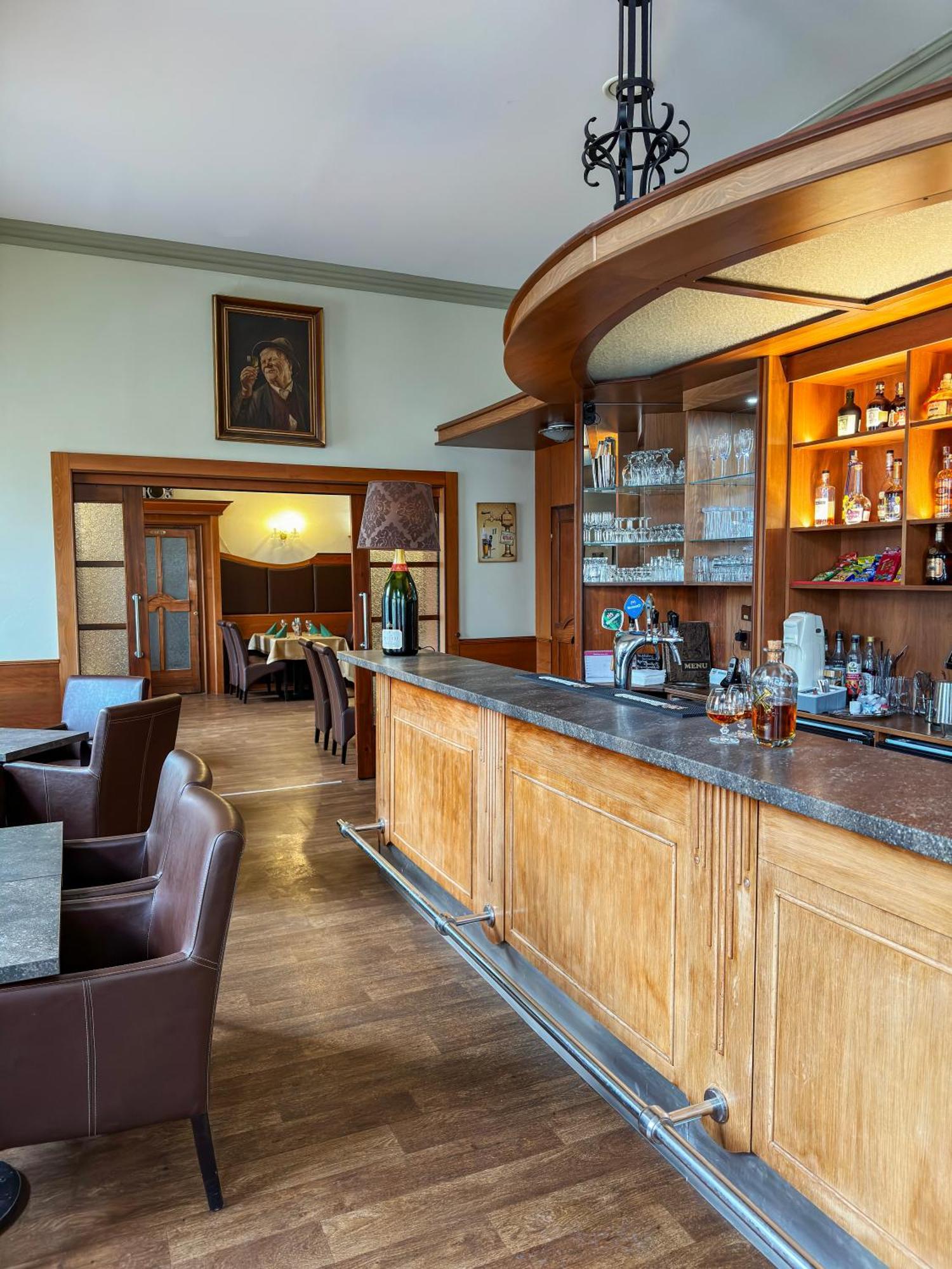 Hotel Ruzek Hranice  Ngoại thất bức ảnh