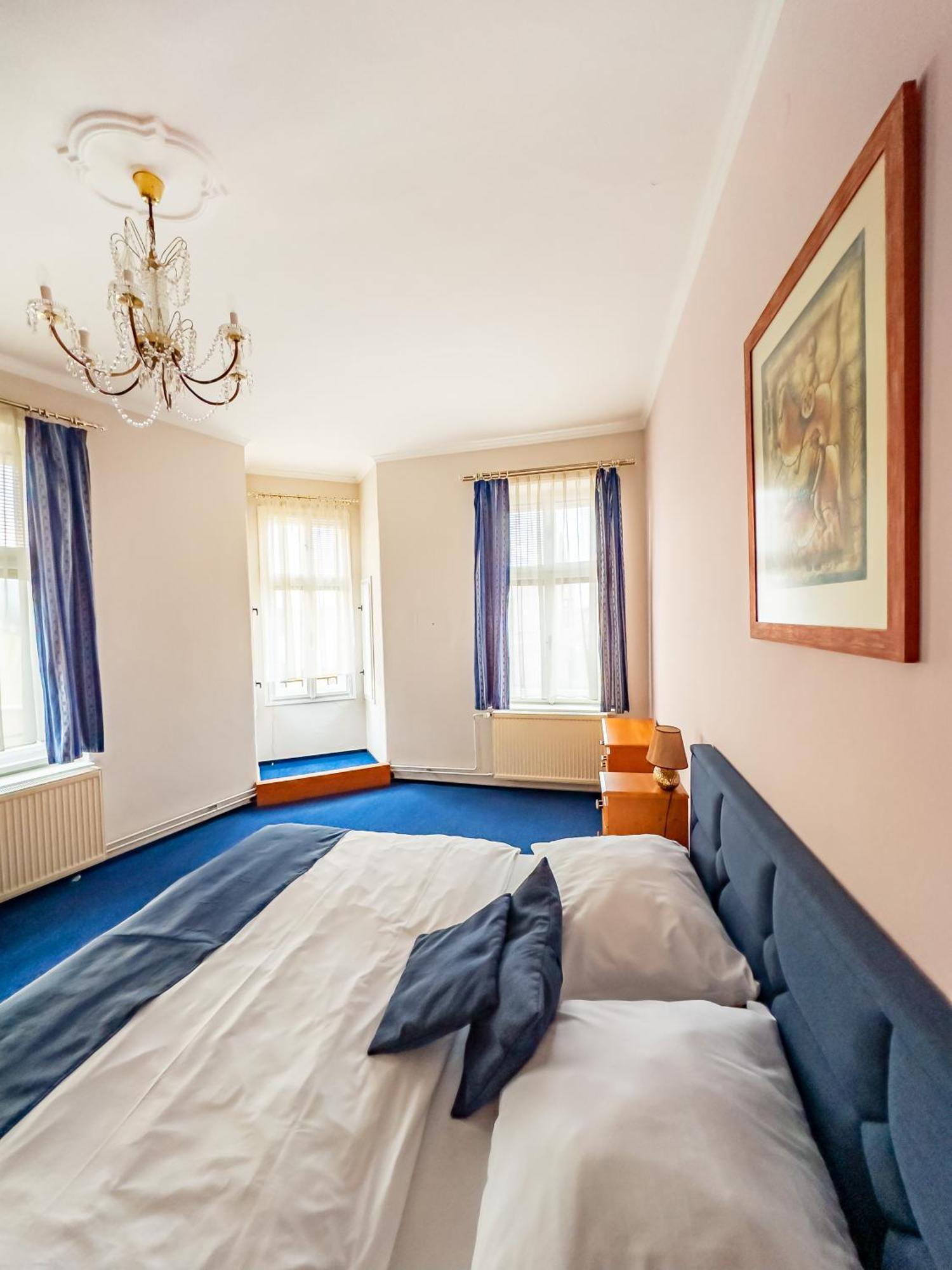 Hotel Ruzek Hranice  Ngoại thất bức ảnh