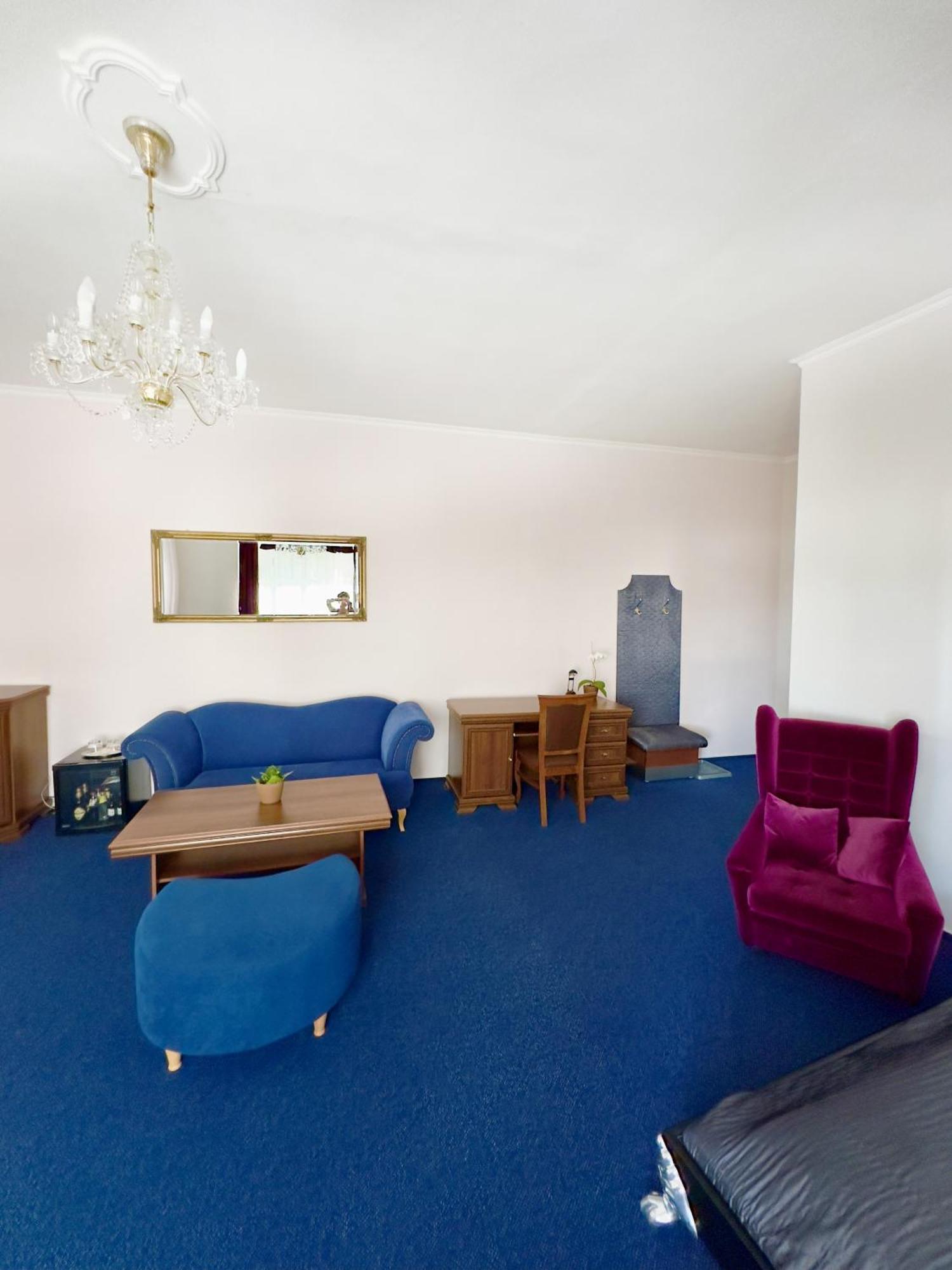 Hotel Ruzek Hranice  Ngoại thất bức ảnh