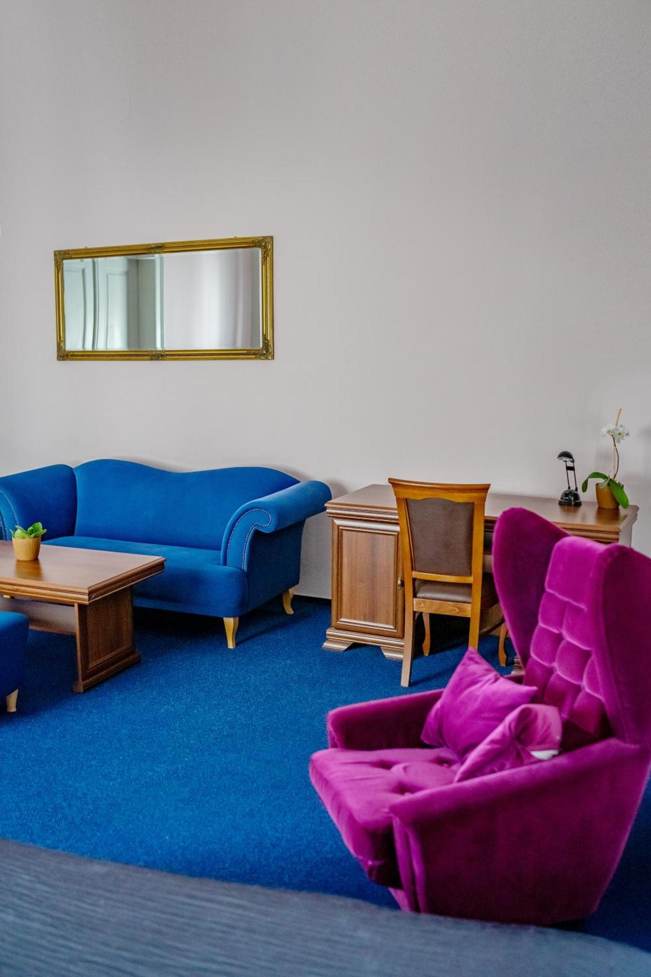 Hotel Ruzek Hranice  Ngoại thất bức ảnh
