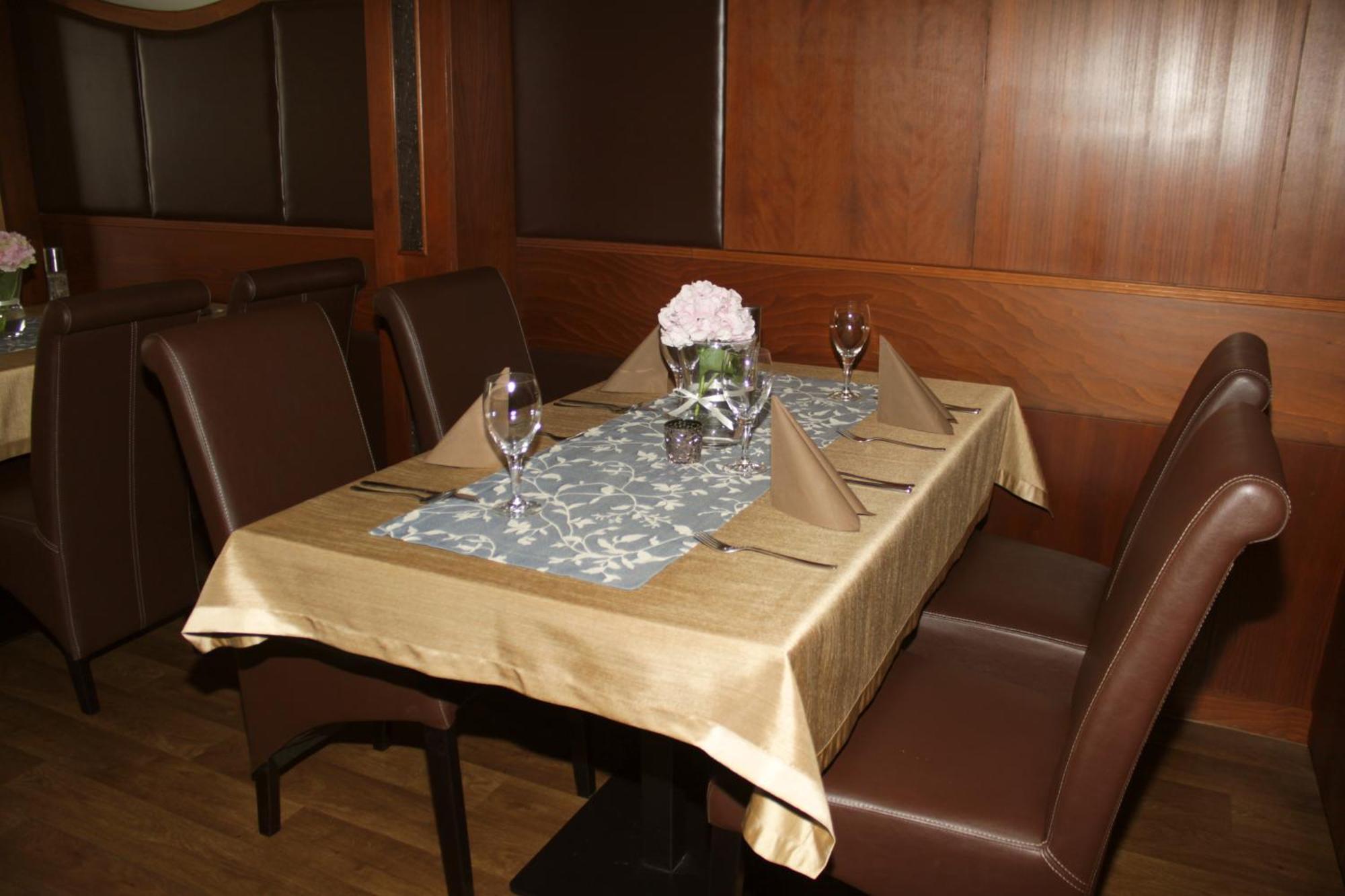 Hotel Ruzek Hranice  Ngoại thất bức ảnh